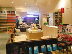 -钟书阁(群光广场店)