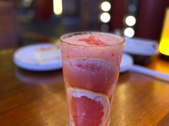 西柚冰沙-MR.ROCKY洛奇先生RESTAURANT&BAR(宝安壹方城店)