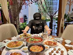 -万重锦·人文川菜馆(骡马市店)