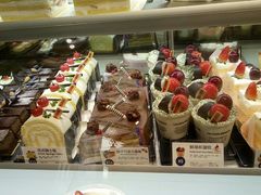 -TOUCH泰奇(奉贤宝龙城市广场店)