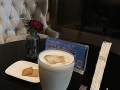 -圣丰索菲特·马T尼大堂吧