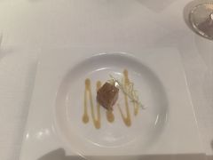 -龙虾酒吧扒房(宁波香格里拉店)