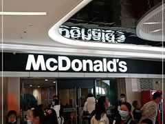 -麦当劳(民盈·国贸城店)