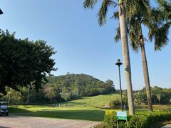 -麓湖高尔夫球俱乐部