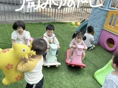 -亲亲袋鼠托育早教·思维专注力·棕熊英语(鼓楼恒力城店)