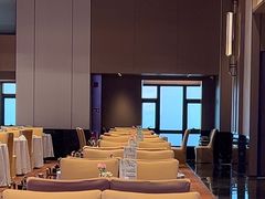 -景月阁空中食府(希尔顿酒店)