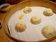 蟹粉小笼汤包-鼎泰丰(当代商城店)