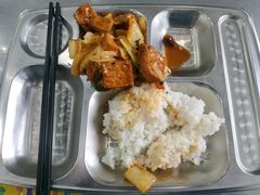 -长安大学渭水滋兰苑餐厅