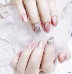-夏花美甲美睫