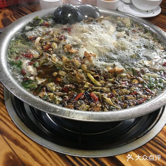 郭老太重庆酸菜鱼(崇信路店)