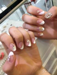 -Easy Lady美甲美睫半永久纹绣工作室