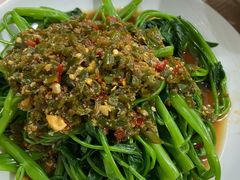 剁椒藤菜-洪霞餐馆