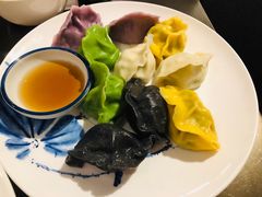 五味海鲜水饺拼盘-东莱馋房(陆家嘴店)