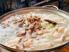 -雪乡阁东北农家菜(颛桥约好休闲街店)