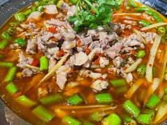 鸿鹤鲜锅兔-椒小兔·盐帮川菜中餐厅(金沙时代广场店)