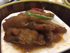 -快活大茶楼