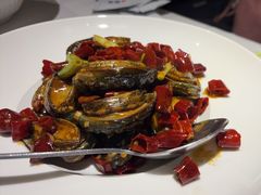 辣炒小鲍鱼-开海·红岛海鲜虾水饺(石老人店)