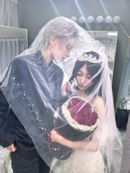-莫小姐婚纱