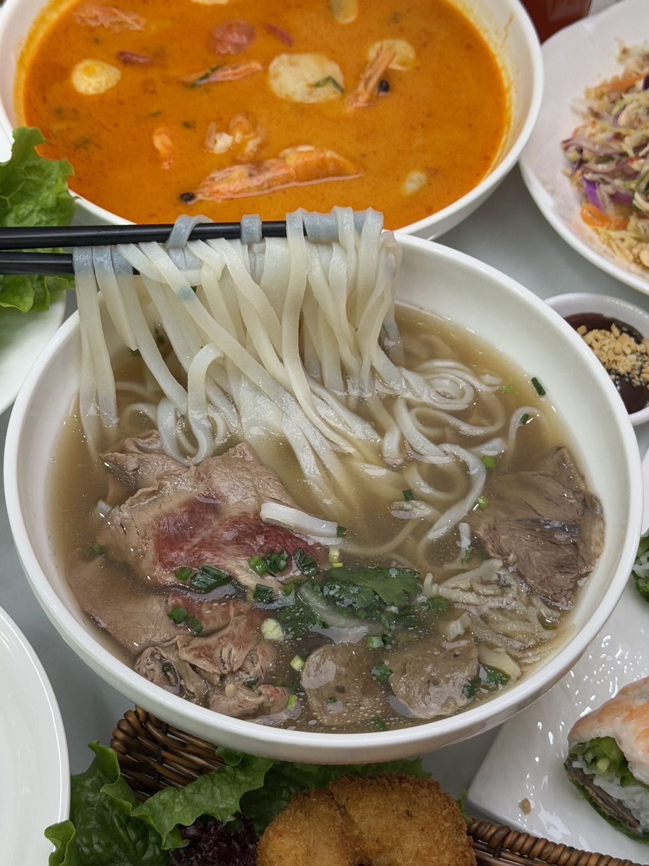 尝鲜东田越南粉,开启美食新体验
