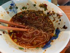 -兵哥豌豆面(雅颂居店)