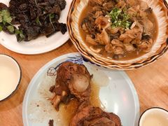 -东北农家小院(定西路店)