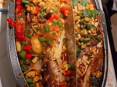 -江边城外烤全鱼(汉光百货店)