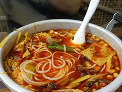 -丽丽三鲜螺蛳粉(田林路店)