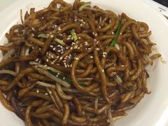 -新大咀港式茶餐厅(宝山万达店)