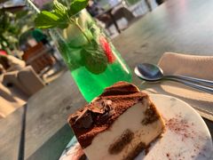 -The Rug Cafe(王府中环店)