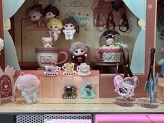 -泡泡玛特POPMART(黄岛新城吾悦店)