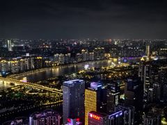 -广州柏悦酒店·悦吧·顶楼露天酒吧
