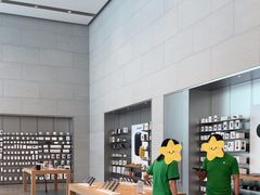 -Apple零售店(华贸购物中心店)