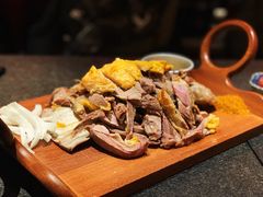 -丝路金桃·新疆菜(徐汇店)