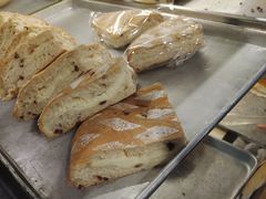 芝士红豆-宏发红西饼屋(天津路店)
