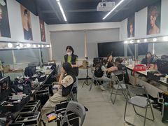-吉田美学化妆美甲摄影培训(宁波校区)