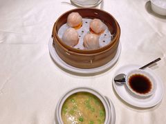 招牌虾饺-皇朝会.经典传统粤菜(外滩店)