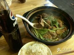 -峰味香.酱香米线.黄焖鸡(定西路店)