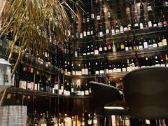 -wineapp葡萄酒餐吧(外滩金融中心店)
