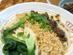-蓉李记成都名小吃(二七万达店)