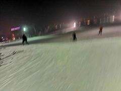 -丝绸之路山地度假区滑雪场