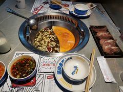 -生活如沸·顺德水牛奶火锅(人民广场店)