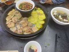 -苗家特色土烙锅·老字号