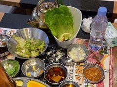 -GOGIYA·咕叽吖韩国传统烤肉店(东方新天地店)