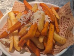 -芭莉与彩虹西餐厅(成都合生汇店)