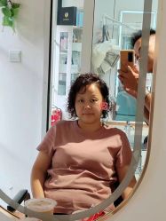 -东方美妍小鹏造型