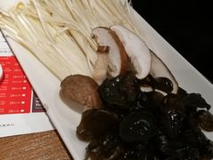 菌菇拼盘-牛很鲜潮汕牛肉火锅(朝晖路店)