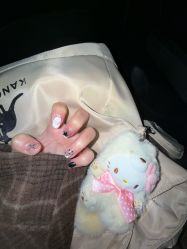 -尤米一站式美甲美睫