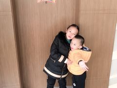 -上海滴水湖皇冠假日酒店