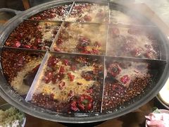 -白乐天毛肚火锅馆(南滨路店)