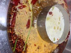 -谭鸭血老火锅·匠心(环球港旗舰店)